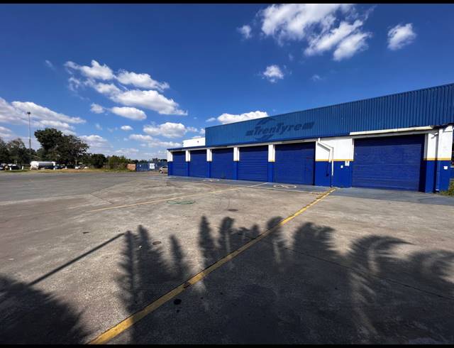 4,834M² FACTORY TO LET IN ALRODE
